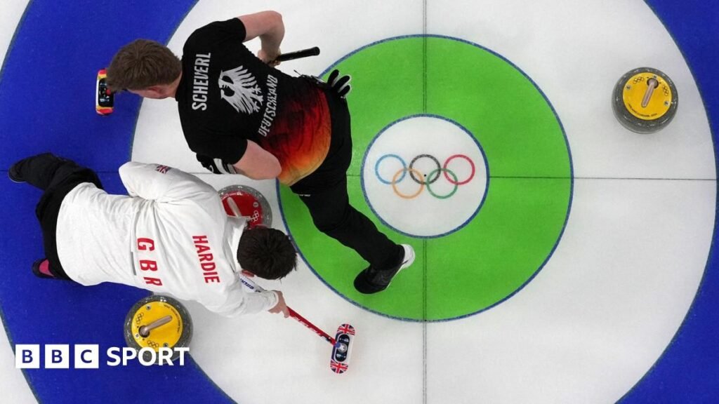 వింటర్ ఒలింపిక్స్ 2026: GB కర్లర్లు జర్మనీని పక్కనపెట్టి సెమీస్‌కు చేరువయ్యారు