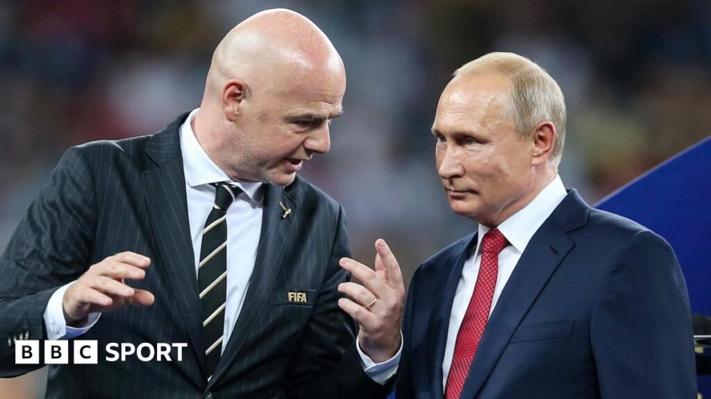 రష్యా నిషేధాన్ని ఎత్తివేయాలని కోరినందుకు ఫిఫా అధ్యక్షుడు జియాని ఇన్‌ఫాంటినో ‘శిశువు’ అని పిలిచారు