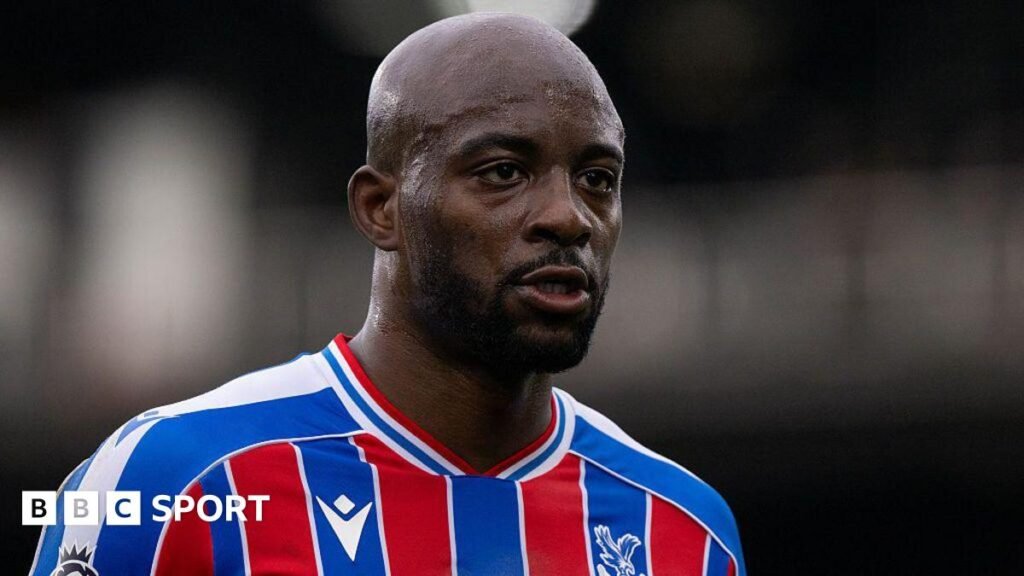 జీన్-ఫిలిప్ మాటెటా: క్రిస్టల్ ప్యాలెస్ స్ట్రైకర్ గాయం ‘భయపడినంత చెడ్డది కాదు’ అని ఆలివర్ గ్లాస్నర్ చెప్పారు