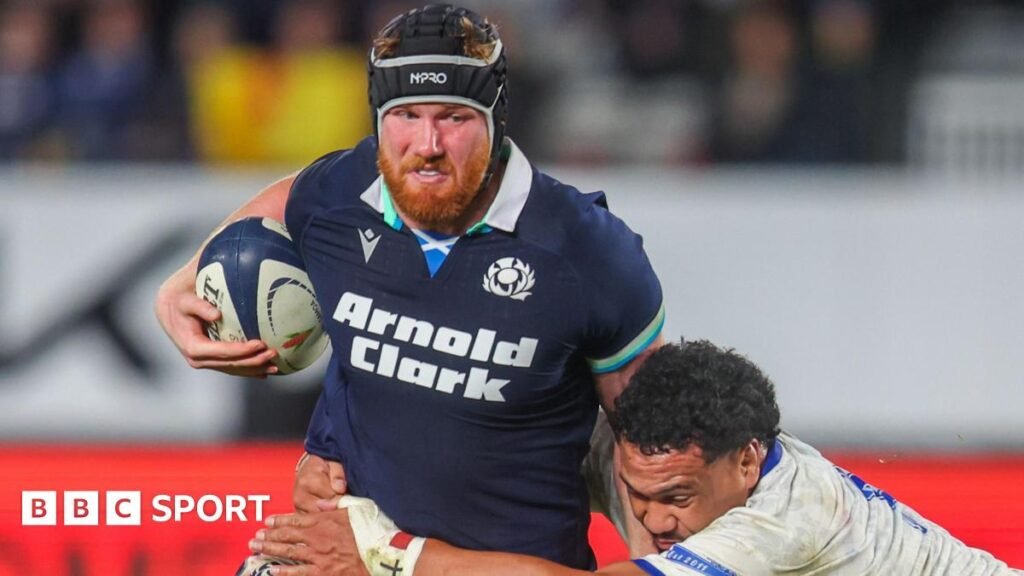 సిక్స్ నేషన్స్ 2026: స్కాట్లాండ్ యొక్క రైజింగ్ స్టార్ గ్రెగర్ బ్రౌన్‌ను కలవండి