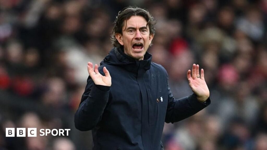 వేన్ రూనీ షో: బహిష్కరణ యుద్ధంలో టోటెన్‌హామ్ హాట్స్‌పుర్, మాజీ ఇంగ్లండ్ స్ట్రైకర్