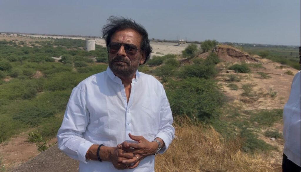 సీఎం చంద్రబాబుపై బ్లేమ్ గేమ్ కోసం ఇక్కడ వైసీపీ సభ