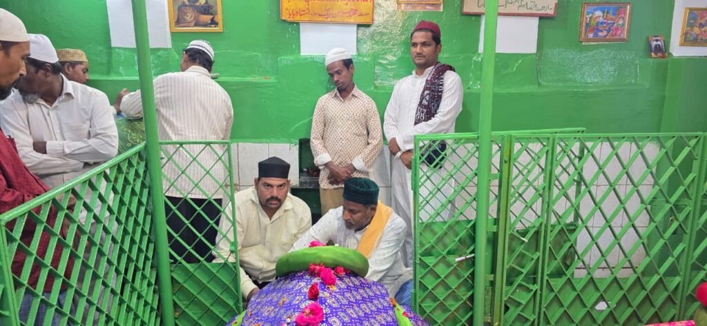 వైభవంగా ఉస్తాద్ బాబా జండా ఉత్సవం..