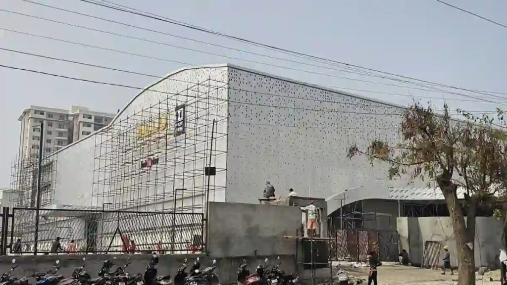 అల్లు అర్జున్ ఐకానిక్ మల్టీప్లెక్స్.. వరల్డ్ క్లాస్ ఫీచర్స్.. హైదరాబాద్ లోని ఈ ఏరియాలో.. | అల్లుసినిమాస్ ఐకాన్ స్టార్ అల్లు అర్జున్ ఎపిక్ గ్రాండ్ ఓపెనింగ్ మార్చి 19న భారతదేశంలోనే అతిపెద్ద డాల్బీ స్క్రీన్