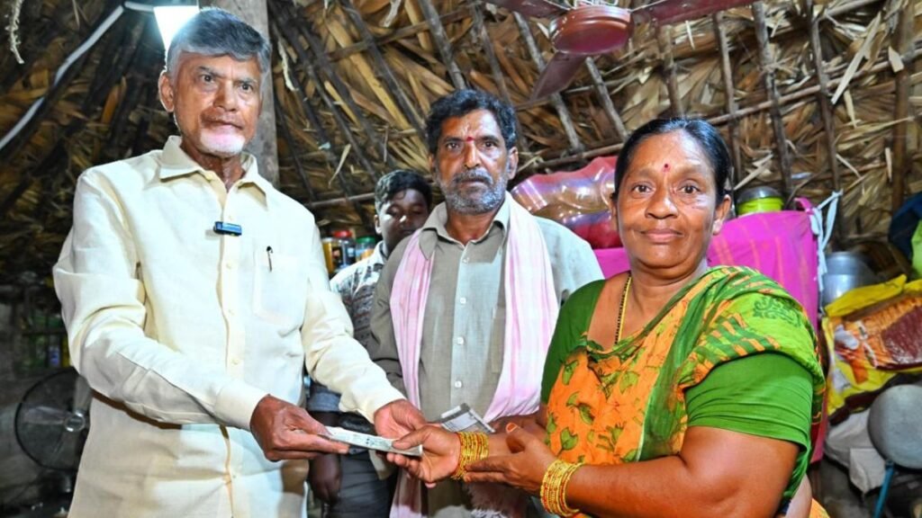 కొత్త పెన్షన్ల విషయంలో ప్రభుత్వం కీలక నిర్ణయం, ఇక నుంచి ఇలా..!! | ఏప్రిల్ 1వ తేదీ నుంచి అర్హులైన లబ్ధిదారులకు కొత్త పెన్షన్ల ఆమోదంపై ఏపీ ప్రభుత్వం కసరత్తు ప్రారంభించింది.