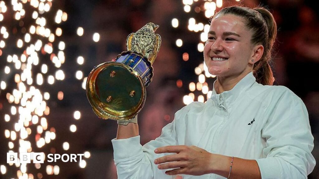 ఖతార్ ఓపెన్ ఫైనల్: కరోలినా ముచోవా టీనేజర్ విక్టోరియా ఎంబోకోను ఓడించింది