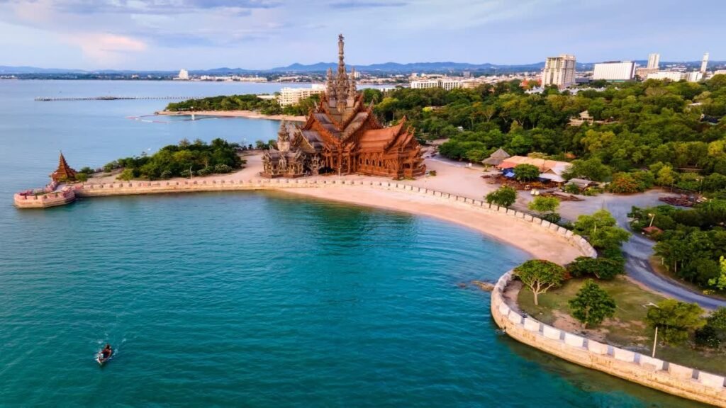 హైదరాబాద్ TO బ్యాంకాక్.. తక్కువ ధరకే IRCTC ప్యాకేజీ.. బీచ్‌లో ఫుల్ ఎంజాయ్..! | irctc బీచ్ బొనాంజా బడ్జెట్: IRCTC హైదరాబాద్ నుండి బ్యాంకాక్-పట్టాయా ప్యాకేజీకి పూర్తి ఆనందం గ్యారెంటీ!