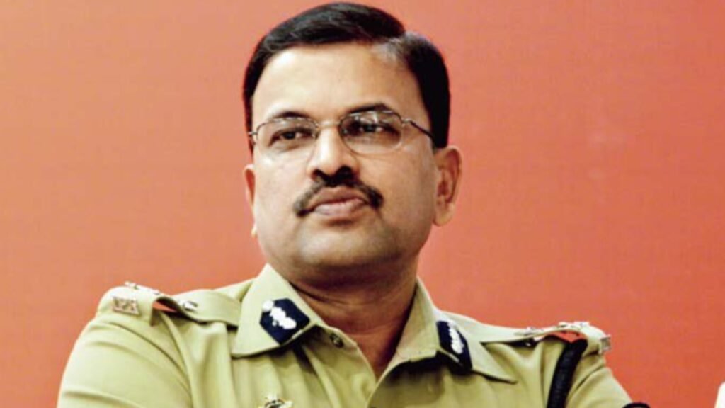 జాబ్ లో చేరిన జేడీ లక్ష్మీనారాయణ | మేఘా ఇండస్ట్రీస్ ఎలక్ట్రిక్ బస్ డివిజన్‌లో విపిగా జెడి లక్ష్మీనారాయణ కొత్త యుగంలోకి అడుగుపెట్టినట్లు సమాచారం.