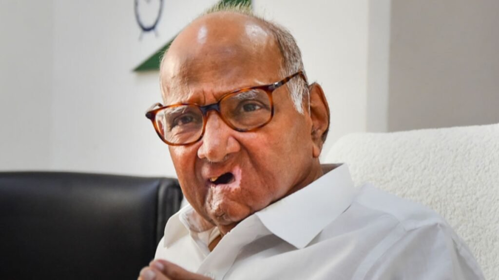 అకస్మాత్తుగా విషమించిన శరద్ పవార్ ఆరోగ్యం: ఆసుపత్రిలో అడ్మిట్..!! | ఎన్సీపీ అధినేత శరద్ పవార్ ఆరోగ్య సమస్యలతో బారామతి నుంచి పూణెలోని ఆస్పత్రిలో చేరినట్లు సమాచారం