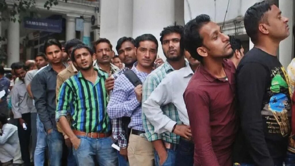 గ్రామాల్లో నిరుద్యోగ యువతకు శుభవార్త.. రోజుకు రూ.1500 సంపాదించే ఛాన్స్! | గ్రామాల్లోని నిరుద్యోగ యువతకు తెలంగాణ ప్రభుత్వం శుభవార్త.. రోజూ 1000 నుండి 1500 సంపాదించే సూపర్ ఛాన్స్