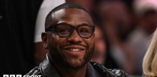 మానీ పాక్వియావో రీమ్యాచ్కు ముందు కిక్బాక్సర్ మైక్ జాంబిడిస్తో పోరాడనున్న ఫ్లాయిడ్ మేవెదర్