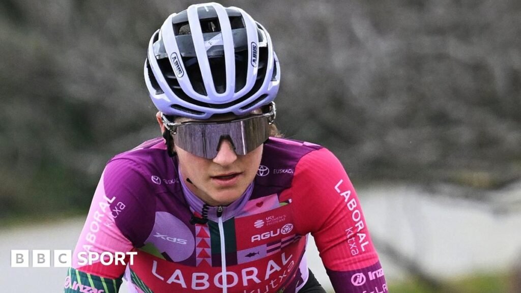 డెబోరా సిల్వెస్ట్రీ క్రాష్: మహిళల మిలన్-శాన్ రెమో క్రాష్ తర్వాత ఇటాలియన్ ఆసుపత్రికి తీసుకెళ్లబడింది