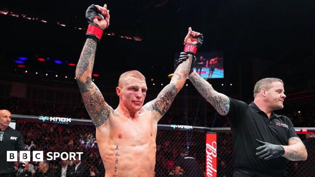 మాసన్ జోన్స్: UFC ఫైట్ ఆఫ్ ది నైట్ బోనస్‌తో లండన్ రిడెంప్షన్