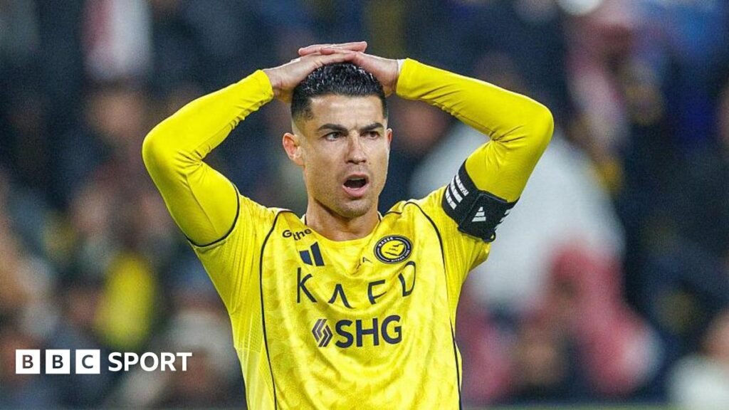 స్నాయువు చికిత్స కోసం క్రిస్టియానో ​​రొనాల్డో స్పెయిన్ వెళ్లనున్నారు