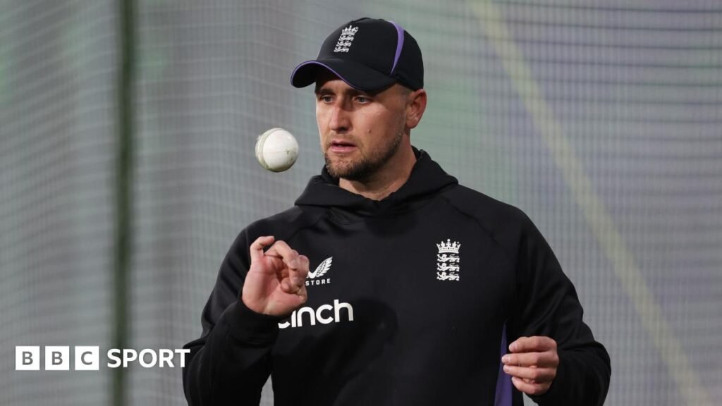 లియామ్ లివింగ్‌స్టోన్ ఇంగ్లాండ్, రాబ్ కీ మరియు బ్రెండన్ మెకల్లమ్‌లను విమర్శించాడు