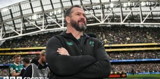ఆండీ ఫారెల్: ఐర్లాండ్ ప్రధాన కోచ్ క్లబ్లతో ‘మొమెంటం’ కొనసాగించాలని ఆటగాళ్లను సవాలు చేశాడు