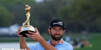 ప్లేయర్స్ ఛాంపియన్షిప్: క్యామెరాన్ యంగ్ మాట్ ఫిట్జ్ప్యాట్రిక్ నుండి టైటిల్ను కొల్లగొట్టాడు