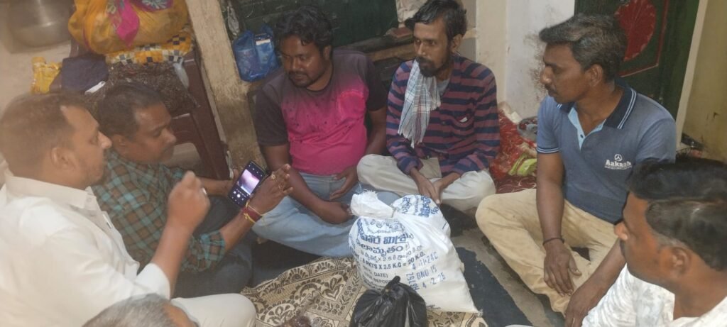 కష్టాల్లో ఉన్న మిత్రుడికి చేయూత