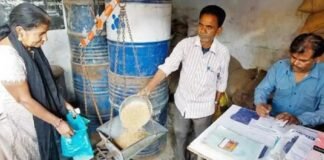 రేషన్ కార్డుదారులకు బిగ్ అలర్ట్, కీలక మార్పులు..!! | తాజా ప్రతిపాదనలుగా అర్హులైన లబ్ధిదారులకు రేషన్ సేవలపై ఏపీ ప్రభుత్వం కీలక నిర్ణయాలు తీసుకుంది