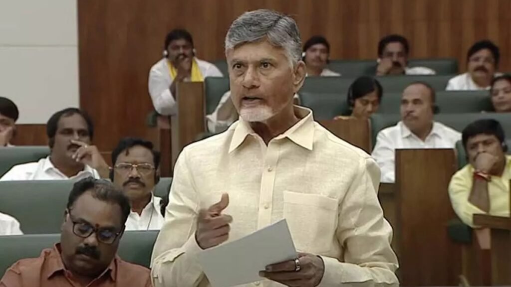 ఏపీలో రైతులకు క్యూఆర్ కోడ్ తో పట్టాదారు పాస్ పుస్తకాల పంపిణీ.. చంద్రబాబు తీపికబురు! | తీపి కబురు చెప్పిన సీఎం చంద్రబాబు..ఏపీలో రైతులకు క్యూఆర్ కోడ్ తో కూడిన పట్టాదార్ పాసుపుస్తకాల పంపిణీ