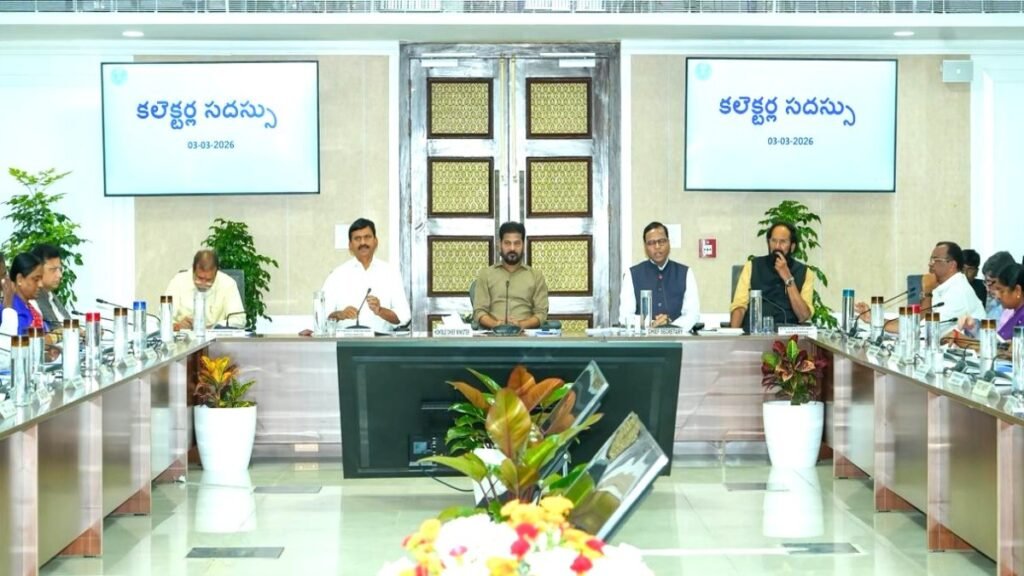 ఇక పథకాలు అందాలంటే, ఇది తప్పనిసరి.. వారికి కట్ – కలెక్టర్లకు కీలక ఆదేశాలు..!! | సంక్షేమ పథకాల అమలును నిశితంగా పరిశీలించాలని, అమలులో పారదర్శకత పాటించాలని కలెక్టర్లను సీఎం రేవంత్ ఆదేశించారు.