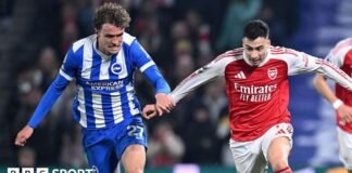 VAR లోపం బ్రైటన్కు అర్సెనల్పై పెనాల్టీని విధించింది