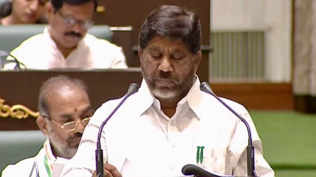 రైతులకు శుభవార్త,. వారికి వందశాతం సబ్సిడీతో సోలార్ పంప్ సెట్స్! | గిరిజన రైతులను ఆదుకునేందుకు ఇందిరా సౌర గిరిజన వికాసం పథకాన్ని డిప్యూటీ సీఎం భట్టి విక్రమార్క ప్రకటించారు.