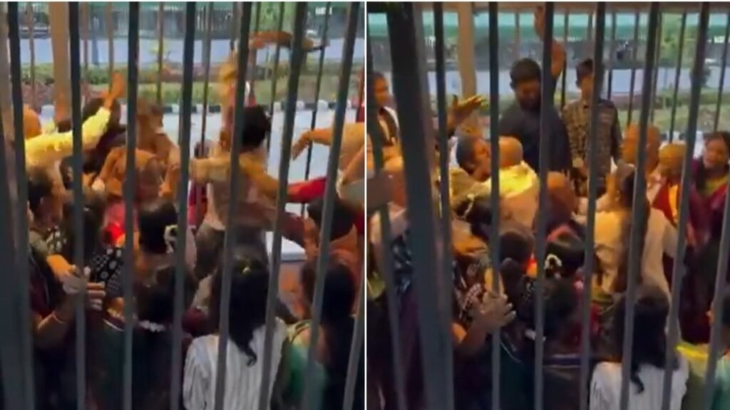 ఎప్పుడూ లేనిది.. తిరుమల క్యూలైన్‌లో బెల్టుతో కొట్టుకున్న భక్తులు- టీటీడీ సూచనలు | కృష్ణ తేజ రెస్ట్ హౌస్ సమీపంలో తిరుమల క్యూ లైన్‌లో భక్తుల ఘర్షణ, శాంతియుతంగా ఉండాలని టిటిడి విజ్ఞప్తి