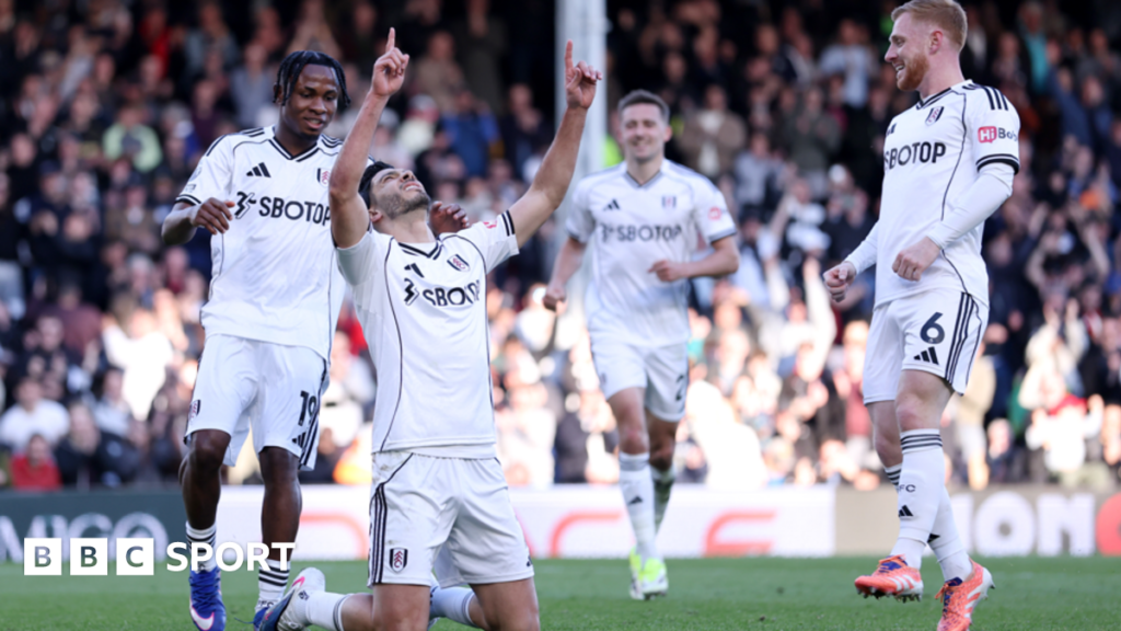 రౌల్ జిమెనెజ్: ఫుల్హామ్ స్ట్రైకర్ పెనాల్టీ స్టైల్ నత్తిగా మాట్లాడటం నుండి ఎలా అభివృద్ధి చెందుతాడు