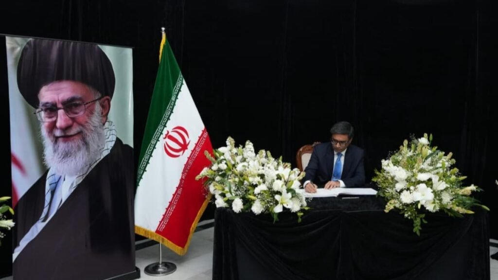 ఖమేనీ మృతికి భారత్ సంతాపం: ఎట్టకేలకు ఖమేనీకి భారత్ నివాళి..! ఎంబాసీలో ఇలా..! | భారతదేశం చివరగా అయతుల్లా అలీ ఖమేనీకి సంతాపం తెలిపింది, పుస్తకంపై సంతకం చేయడానికి ఇరాన్ రాయబార కార్యాలయాన్ని సందర్శించింది