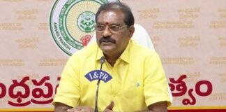 ఇచ్చిన మాట నిలబెట్టుకున్న మంత్రి నిమ్మల రామానాయుడు.. వారికి 6వేల జీతం పెంపు! | మంత్రి నిమ్మల శుభవార్త.. ఇరిగేషన్ కెనాల్ మానిటరింగ్ కోసం లస్కర్ వేతనాన్ని ₹350 నుంచి ₹550కి పెంచారు.