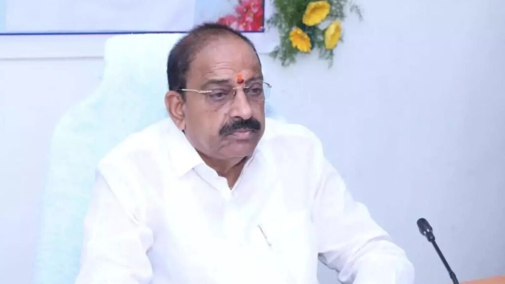 రైతులకు శుభవార్త.. ఆ డబ్బులు నేరుగా మీ బ్యాంకు ఖాతాల్లోనే! | వ్యవసాయ యాంత్రీకరణ సబ్సిడీని నేరుగా రైతుల ఖాతాల్లో జమ చేస్తామని మంత్రి తుమ్మల తెలిపారు