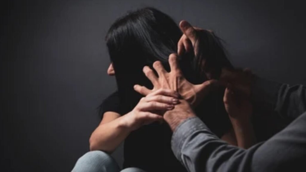 దారుణం: అత్తకి యముడు.. అమ్మాయికి మొగుడు !! | నాగర్‌కురూల్‌లో అల్లుడు భార్య అత్తపై శారీరకంగా దాడి చేసి హత్య చేసిందని హత్య వార్త