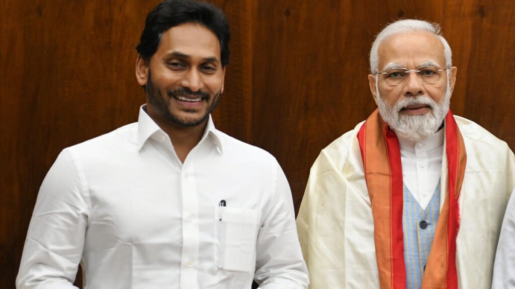 ఢిల్లీలో జగన్ రూటు మారిందా, పార్లమెంట్ సాక్షిగా – కీలక మలుపు..!! | లోక్‌సభలో స్పీకర్‌పై అవిశ్వాస తీర్మానంపై పార్టీ ఎంపీలతో వైఎస్సార్‌సీపీ అధినేత కీలక చర్చలు