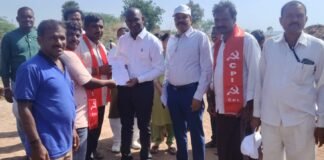 మహాత్మా గాంధీ జాతీయ గ్రామీణ ఉపాధి హామీ చట్టం యధావిధిగా కొనసాగించాలి