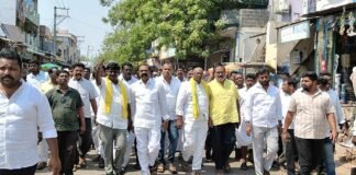 వెల్దుర్తిలో ఘనంగా సీఎం చంద్రబాబు జన్మదిన వేడుకలు