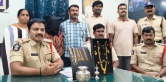 యజమాని ఇంట్లో దొంగతనం.. పనిమనిషి అరెస్ట్
