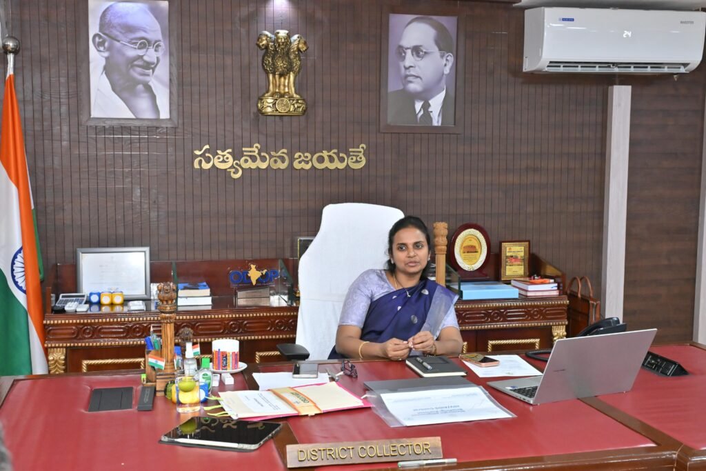 హెచ్ఐవి బాధితులు ఎవరూ చికిత్స మధ్యలో మానేయకుండా చర్యలు తీసుకోవాలి
