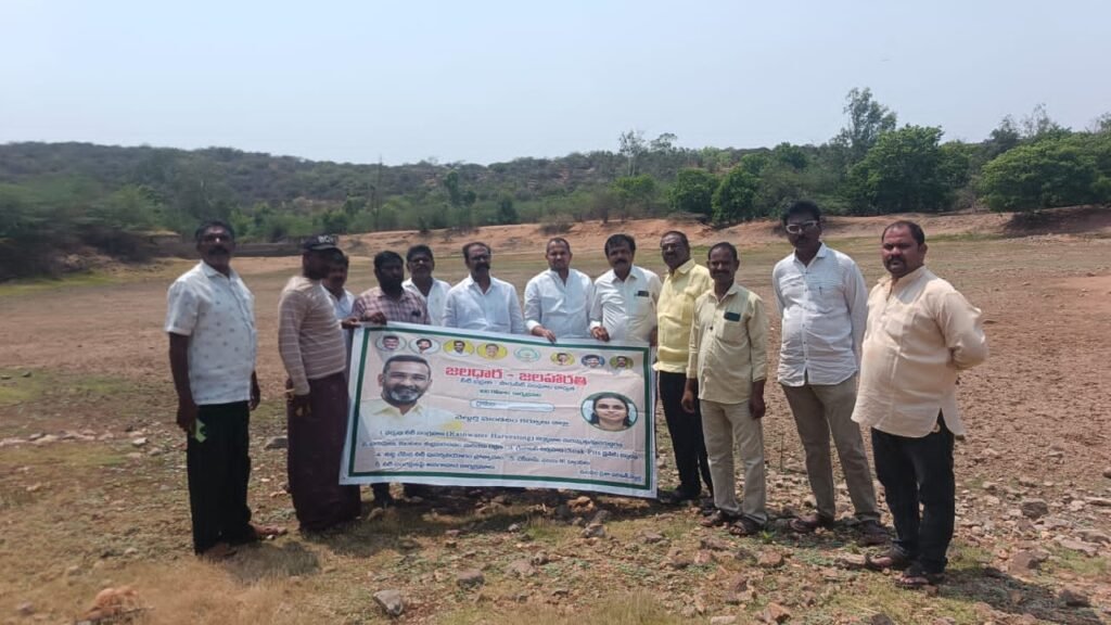 పులికుంట చెరువు పునరుద్ధరణ పనులకు శ్రీకారం