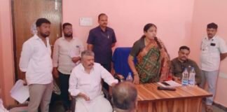ఓటరు జాబితా ప్రక్షాళనపై అప్రమత్తంగా ఉండాలి