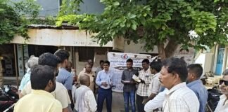 వెల్దుర్తి 14వ వార్డులో విద్యుత్ శాఖ జనబాట కార్యక్రమం