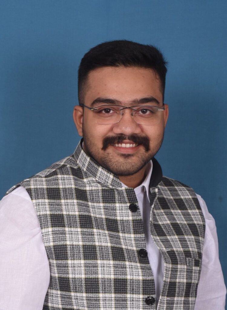 జిల్లాలో పార్టీ అభివృద్ధి కోసం అంకితభావంతో పనిచేస్తా