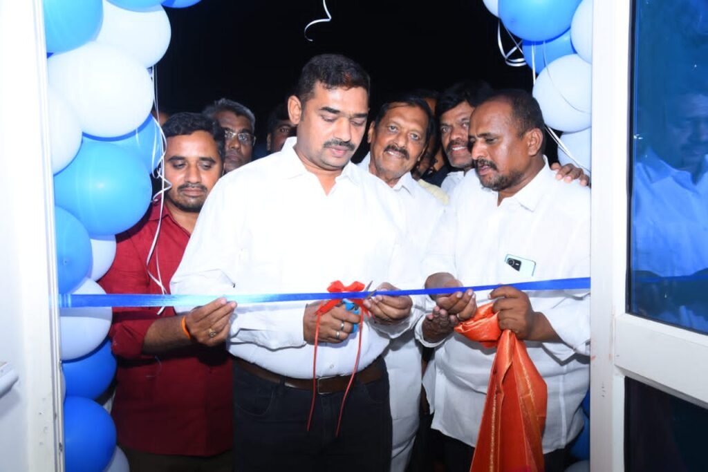 నంద్యాల అదనపు ఎస్పీ చేతుల మీదుగా కర్నూలు రైల్వే స్టే హౌస్ ఘన ప్రారంభం