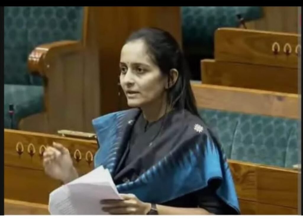 నిజమైన కామెడీ జాతి రత్నాలు వైసీపీ ఎంపీలు