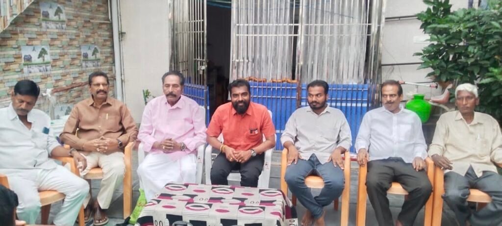 వెల్దుర్తిని ఆదర్శ గ్రామంగా తీర్చిదిద్దుతా : ఎన్నారై అనిల్ కుమార్ గౌడ్