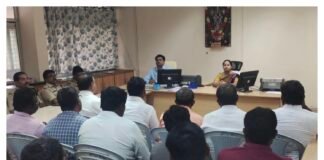 ఏపీ ట్రాన్స్పోర్ట్ కనెక్ట్ యాప్లో తప్పనిసరిగా నమోదు చేసుకోవాలి