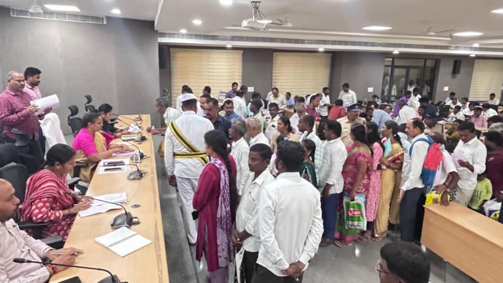 ఆఫీసర్లూ.. మీరూ ఫైను కట్టాల్సిందే…