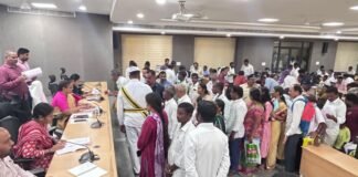 ఆఫీసర్లూ.. మీరూ ఫైను కట్టాల్సిందే…