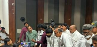 కరువు ప్రభావిత జిల్లాగా ప్రకటించాలి : ఎం.శ్రీహర్ష